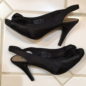 Black Fioni Peep Toe Heels